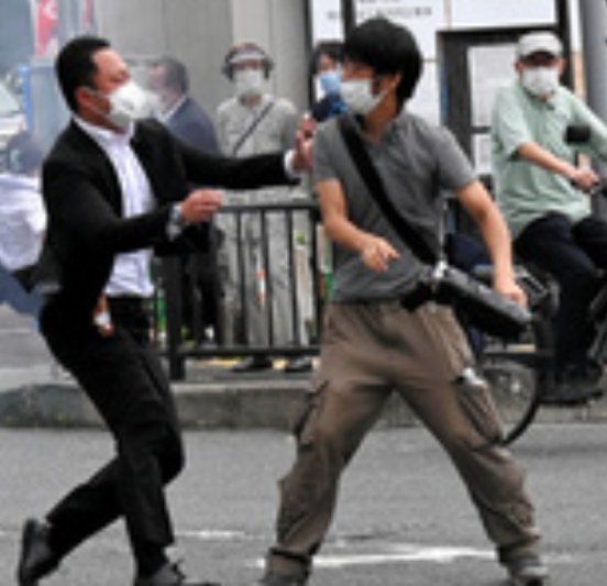 Polisi Tangkap Terduga Pelaku Penembakan Mantan PM Jepang Shinzo Abe. (Foto: Twitter)