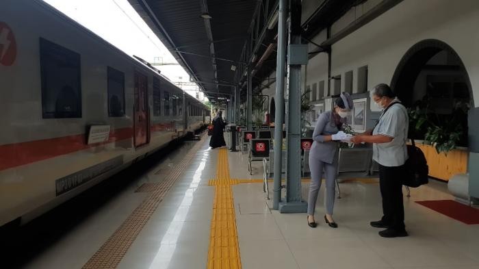 Wajib Booster Bagi Pelaku Perjalanan, KAI Daop 1 Sebut Tidak Ada Penurunan Penumpang