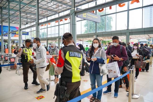 Tiga Stasiun Kereta di Jawa Timur Layani Booster, Ayo Merapat! (Foto: Ist)
