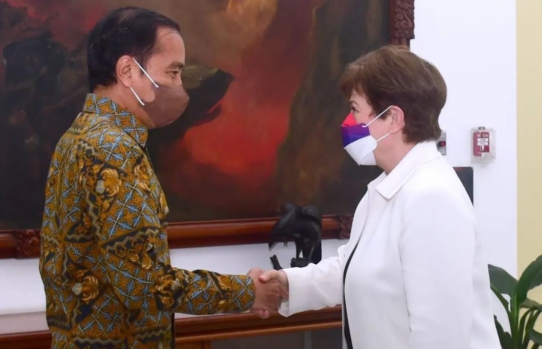 IMF mencatat Indonesia perlu menerapkan dua kebijakan penting dalam menjaga perekonomian di tengah ketidakpastian ekonomi global.