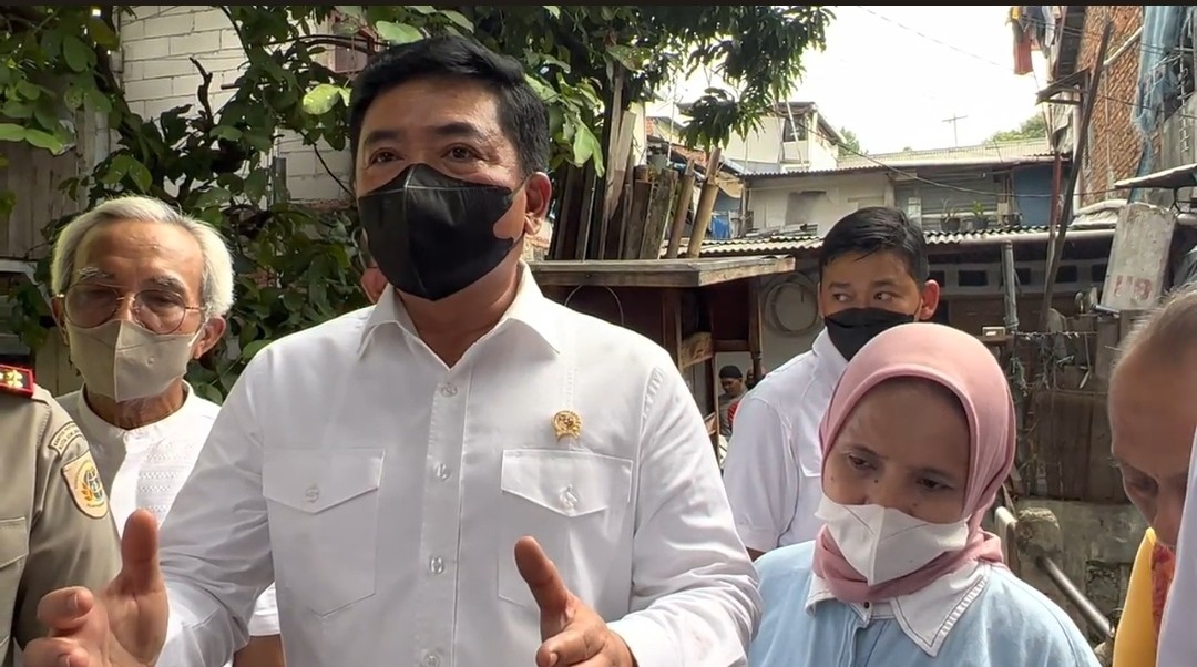 Menteri Hadi: Urus Sertifikat Tanah Bisa Sabtu-Minggu, Lapor Jika Tidak Dilayani. (Foto: Iqbal Dwi Purnomo/ MNC Media)