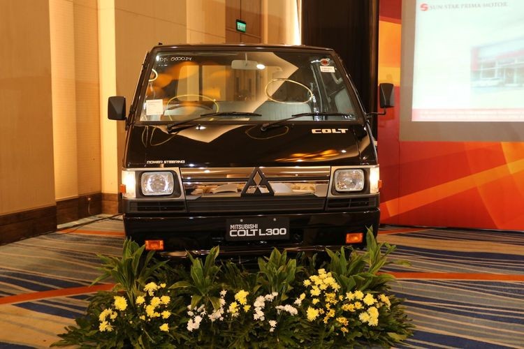 Dibanderol Mulai Rp229 Jutaan, New Colt L300 Resmi Mengaspal di Jatim (Dok.MMKSI)