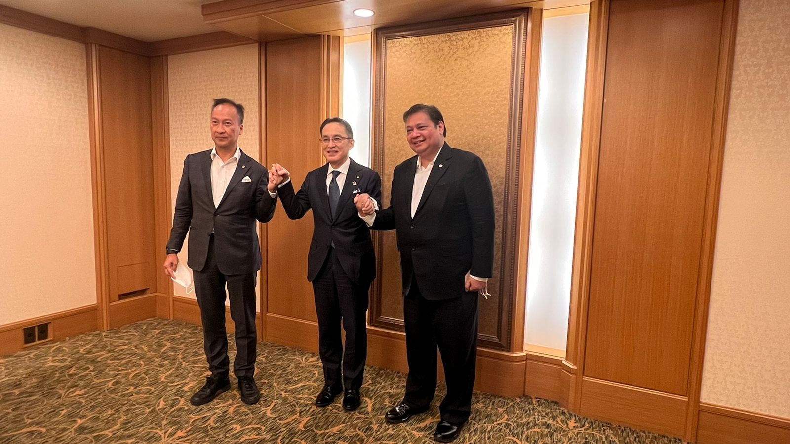 Bertemu Ketua Asosiasi Bisnis Jepang, Menko Airlangga Pamer Pertumbuhan Ekonomi Indonesia (foto: MNC Media)