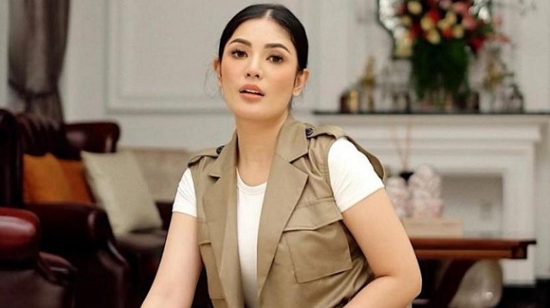 Lima Sumber Penghasilan Nindy Ayunda Pasca Cerai dari Askara Parasady (FOTO: Instagram/Nindy Ayunda)