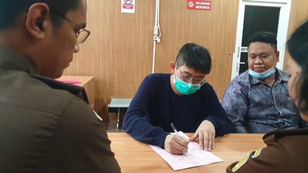Segera ke Meja Hijau, Mentor Indra Kenz Dipindah ke Rutan Tanjung Gusta. (Foto: MNC Media)