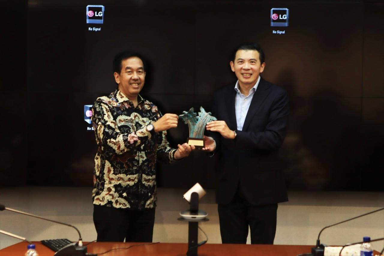 AP II dan Changi Airport Group Sepakati Tiga Kerja Sama, Ini Detailnya. (Foto: AP II)