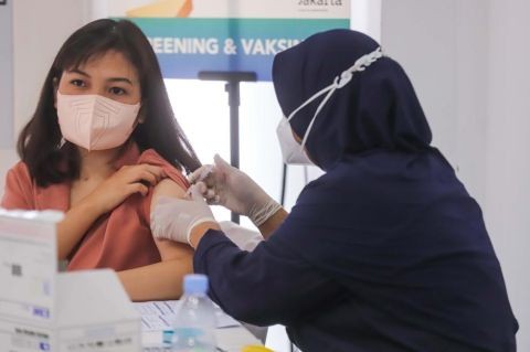 Dinkes DKI Siapkan 150 Ribu Vaksin Booster Selama Sepekan (FOTO: MNC Media)