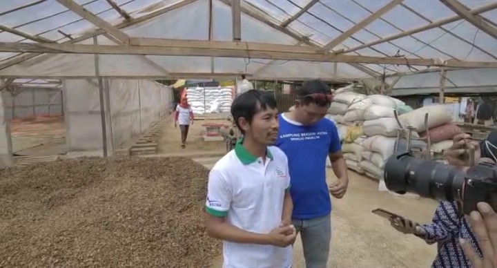 Petani Slahung Ponorogo Ekspor 300 Ton Temulawak-Kunyit ke India Senilai Rp3,5 Miliar  (Dok. Ist)