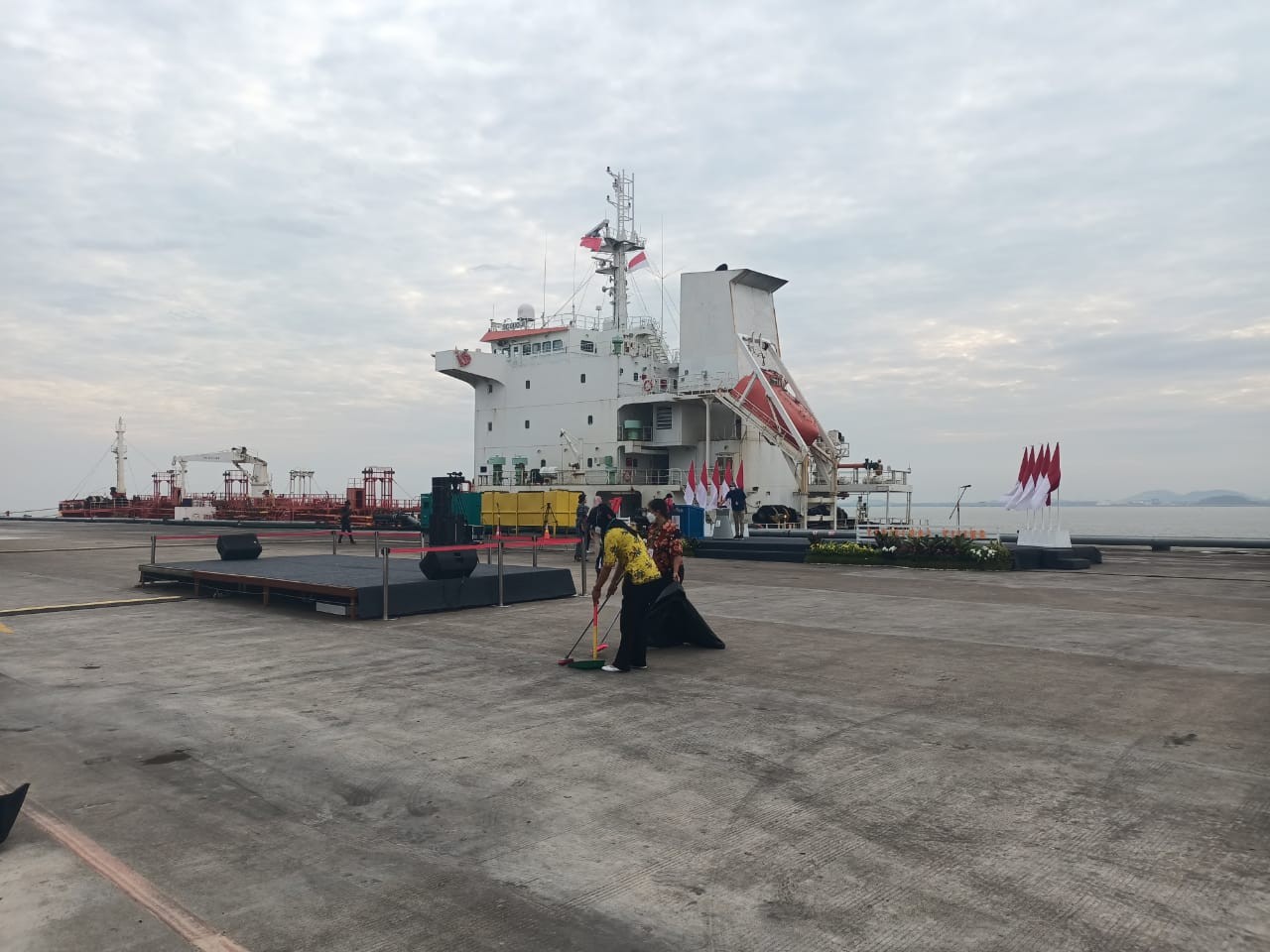 Kemenhub Minta Operator Pelabuhan Larang Truk Odol Masuk Kapal (FOTO:MNC Media)