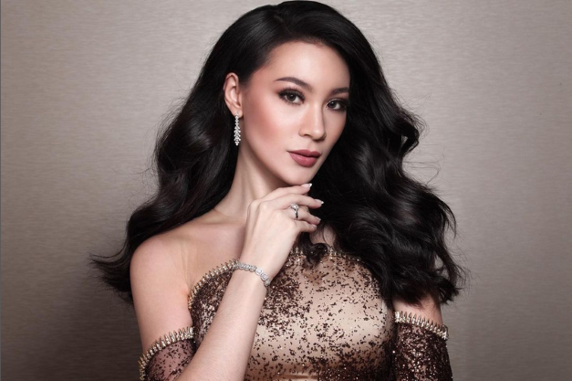 Melanie Berentz akan melakukan operasi kecantikan di Korea Selatan (Korsel). Foto: Instagram