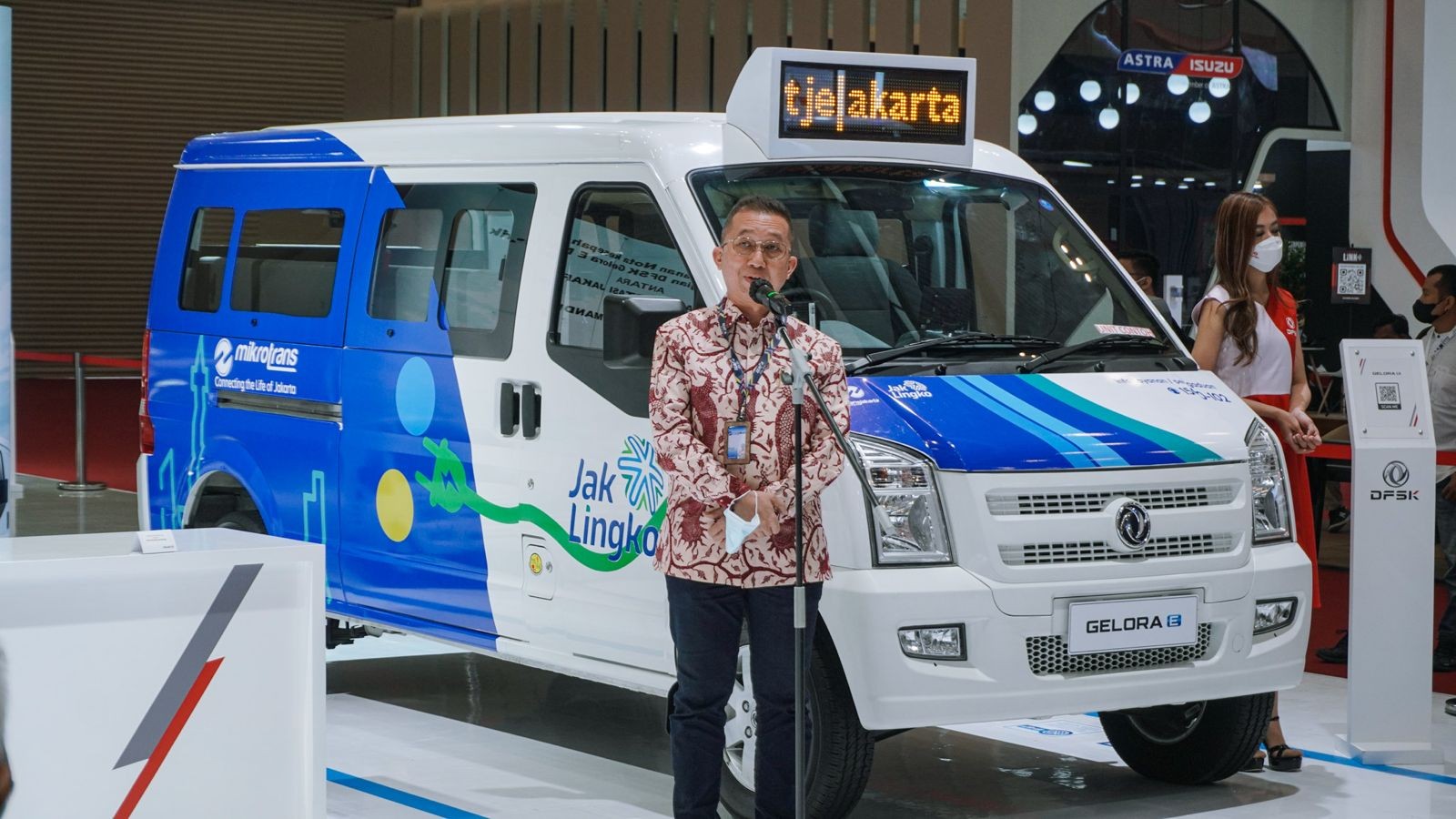 Transjakarta Bakal Operasikan Angkot Listrik September 2022 (FOTO: MNC Media)