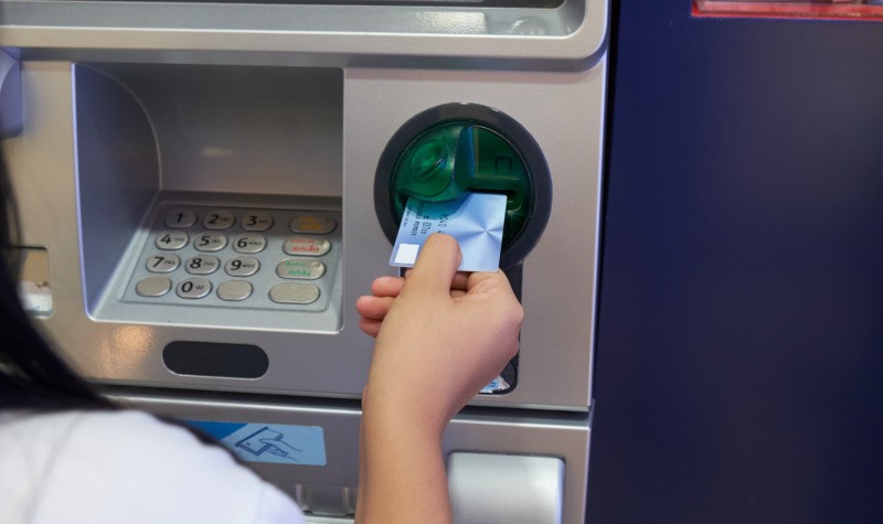 Cara Mengatasi Kartu ATM yang Tertelan, Simak Langkahnya. (FOTO : MNC Media)