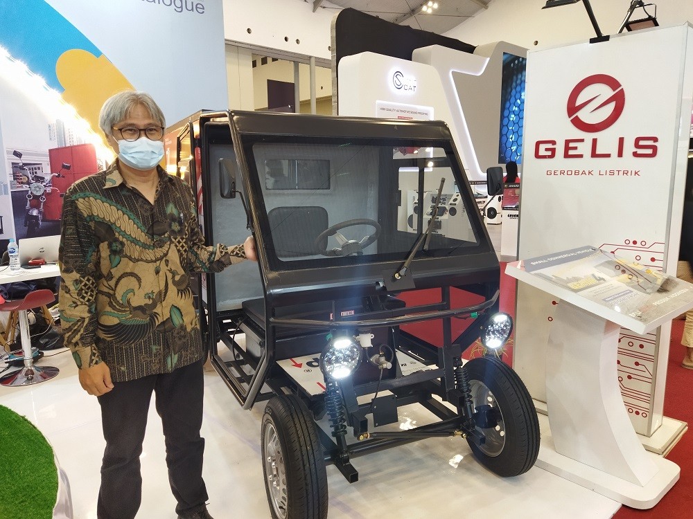 Gelis (Gerobak Listrik) memamerkan produk terbarunya yakni, Gerod 4-3 di GIIAS 2022.