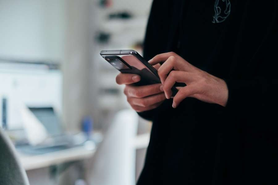 5 Cara Transfer Pulsa ke Operator Lain, Telkomsel, Indosat, XL, 3, dan Smartfren. (Foto: MNC Media)