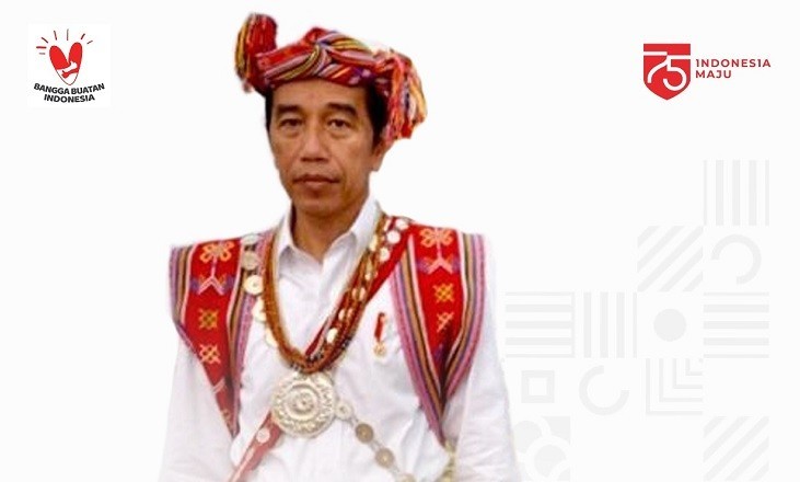 Pakaian Adat Jokowi