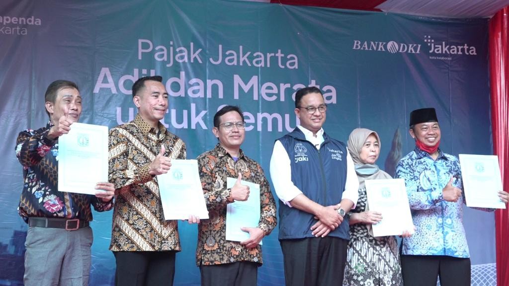 HUT RI Ke-77, Anies Bebaskan PBB Rumah di Bawah Rp2 Miliar (FOTO: MNC Media)