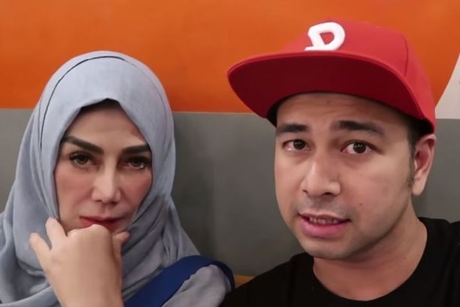 5 Artis yang Memberikan Hadiah Mobil Mewah untuk Ibundanya, Ada yang Harganya Rp1,5 M. (Foto: YouTube/ RANS Entertainment)