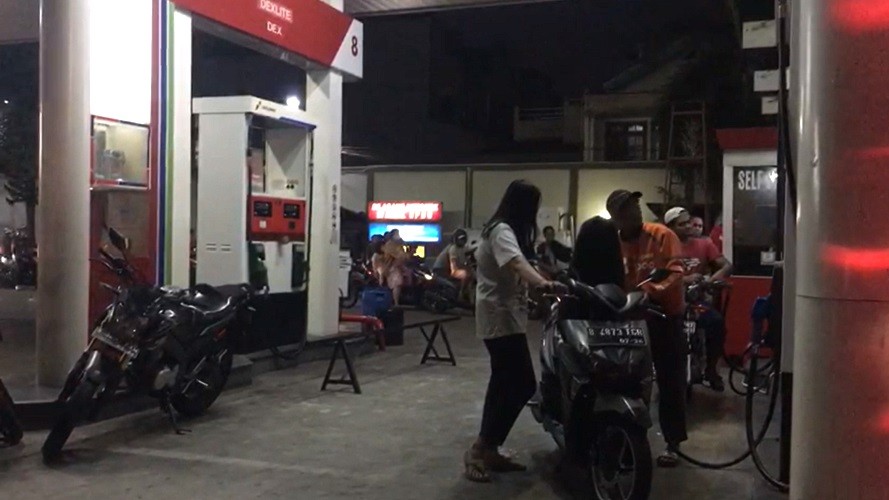 Pemerintah Ancang-ancang Naikkan Harga BBM, Masyarakat Pasrah. (Foto: MNC Media)
