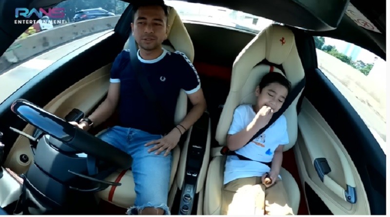 5 Koleksi Mobil Raffi Ahmad Terbaru 2022, Ada Rolls Royce Senilai Rp20 Miliar. (FOTO : MNC Media)