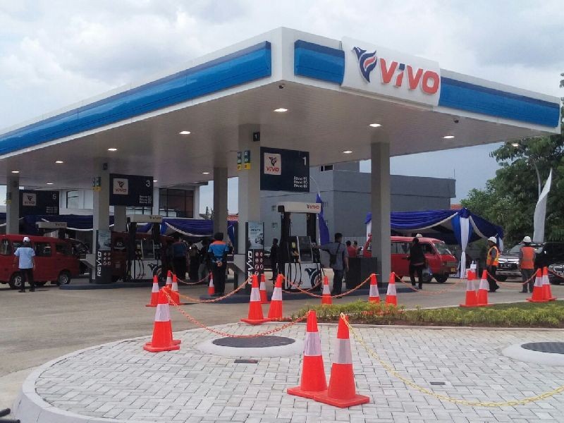 Kabar terbaru, harga bensin Vivo Revvo 89 naik jadi Rp11.600 per liter, Pertalite tetap Rp10.000 per liter.