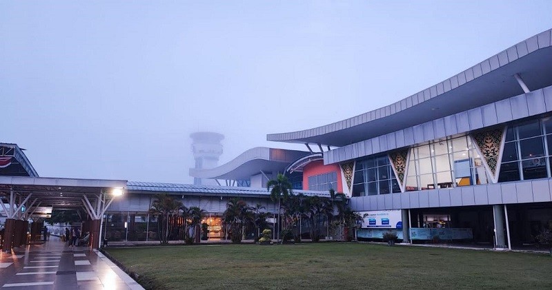 Jarak Pandang Terbatas Akibat Kabut, Tujuh Penerbangan di Pekanbaru Delay (Foto: Istimewa)