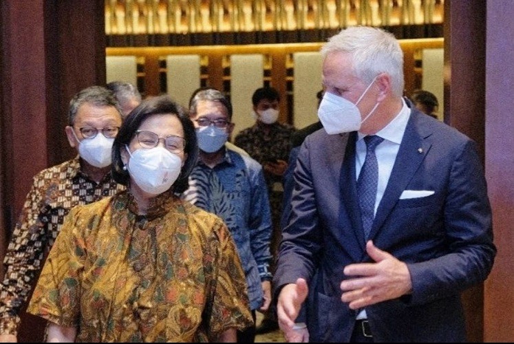 EIB Punya Kantor di Jakarta, Sri Mulyani Harap Kerja Sama dalam Perubahan Iklim. (Foto: Instagram @smindrawati)
