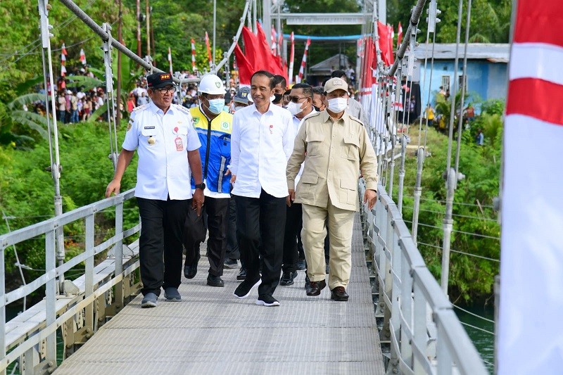 Resmikan Jembatan Wear Fair, Jokowi: Kita Bukan Hanya Bangun Jalan Tol yang Gede (Foto: Istimewa)