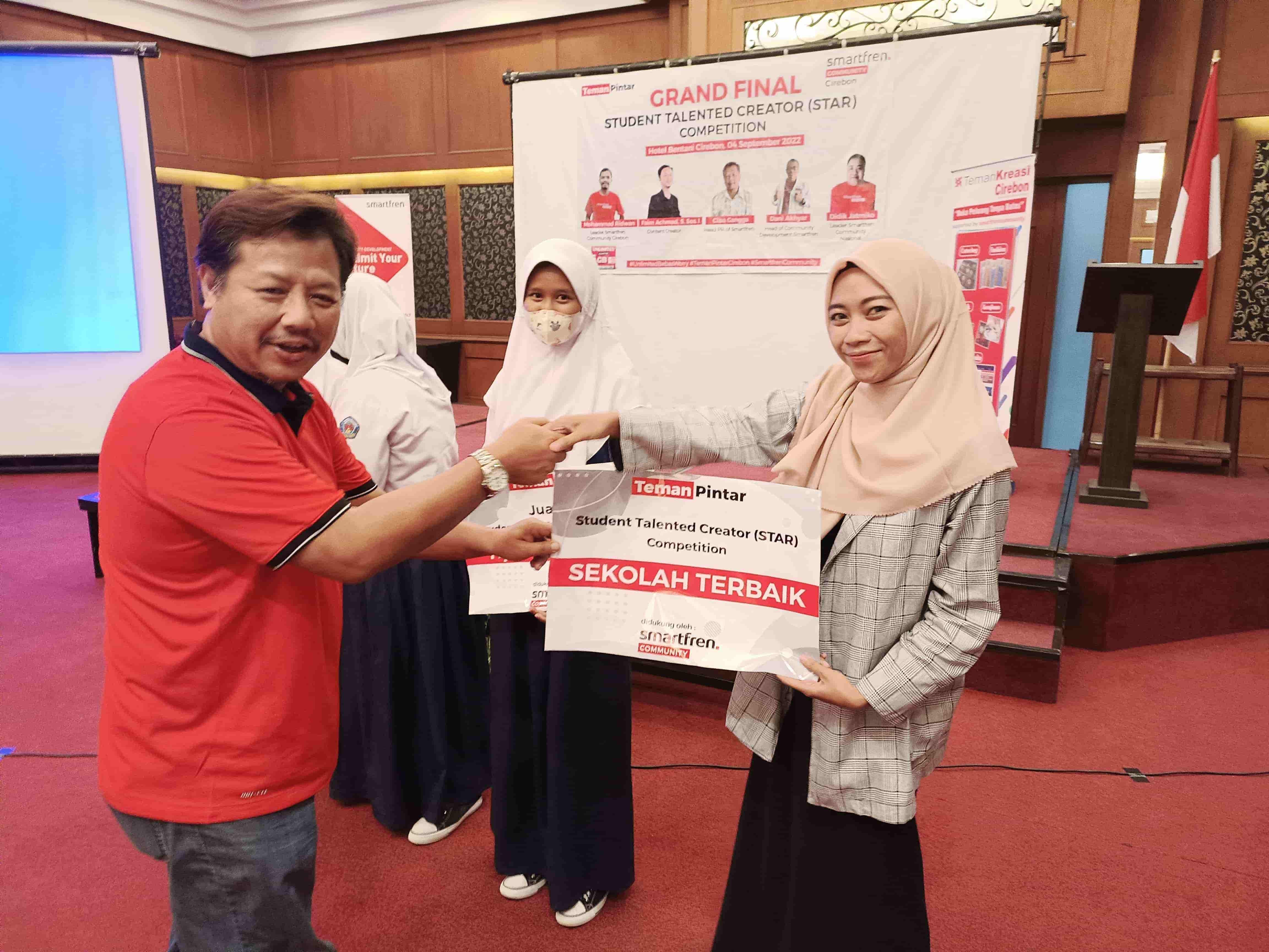 Smartfren Community Bandung Barat Sukses Gaet Konten Kreator Muda dari Kalangan Pelajar. (Foto: Smartfren/Adv)
