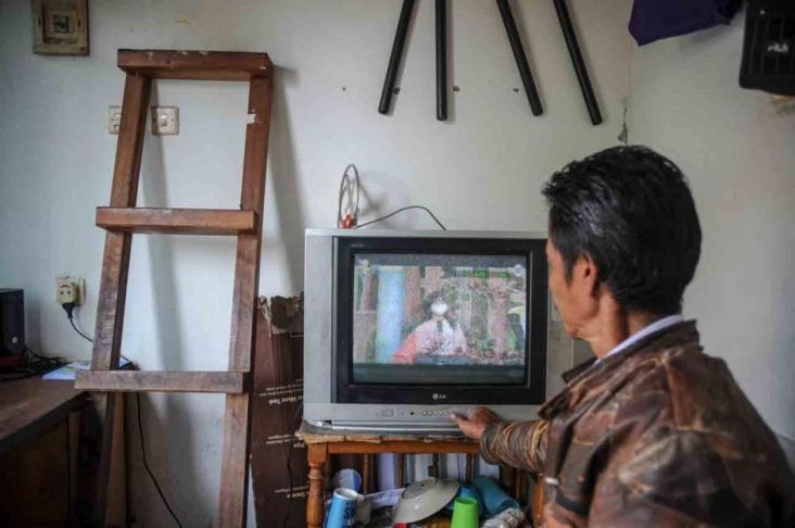 Siaran TV Analog Mati Hari Ini, Sejumlah Warga Belum Terima STB. (Foto: MNC Media)