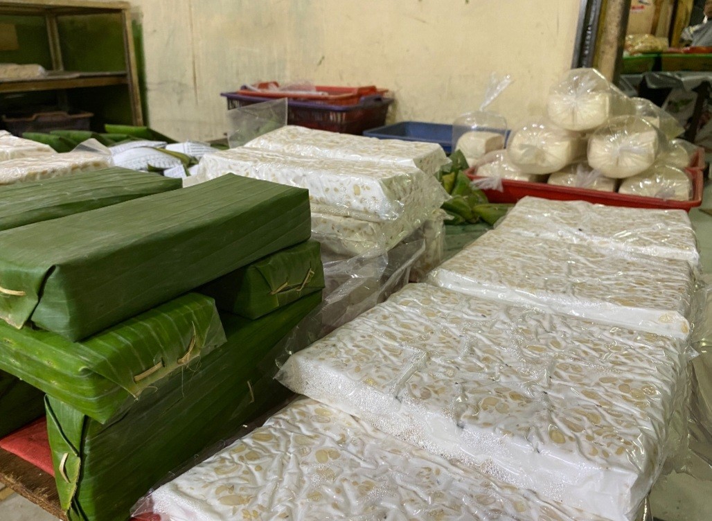 Harga Tahu-Tempe Mahal, Pedagang Terpaksa Kurangi Jumlah Produksi (FOTO:MNC Media)