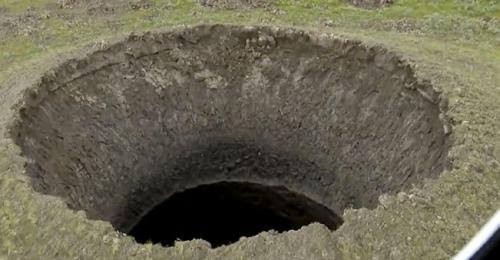 Chili Tuntut Perusahaan Tambang Kanada Imbas Lubang Raksasa 36 Meter (FOTO:MNC Media)