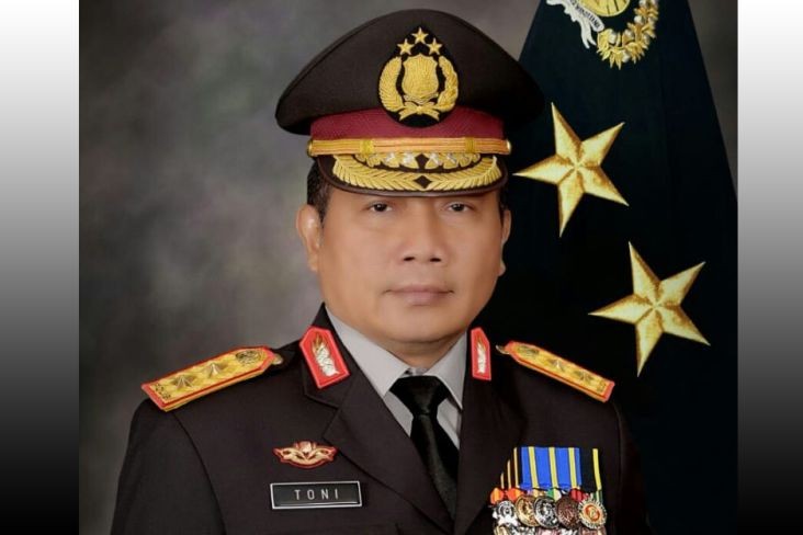 Kapolri Tunjuk Toni Harmanto Jadi Kapolda Jatim. (Foto: Istimewa).