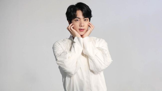 Jin BTS (Instagram)