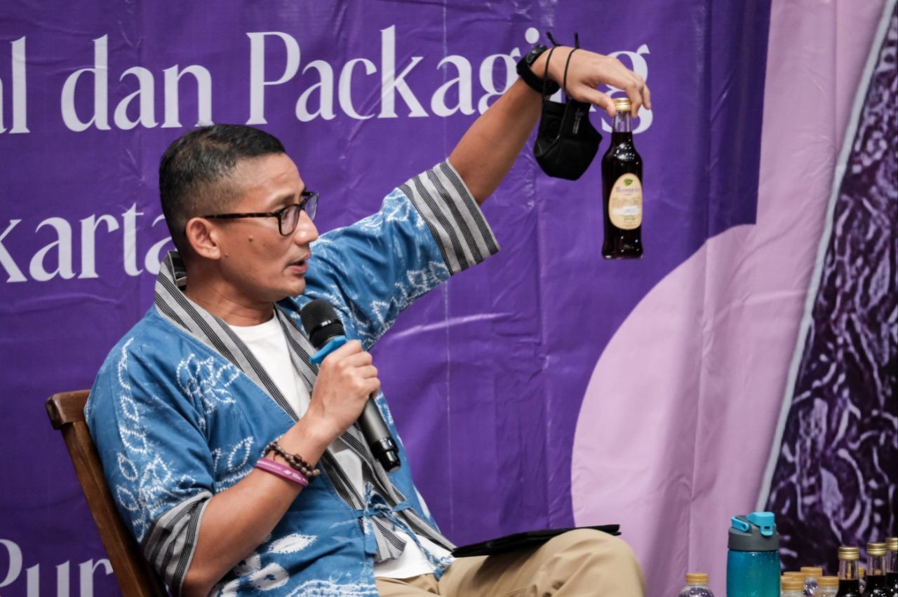 Sandiaga Uno meminta pelaku ekonomi kreatif khususnya di Kabupaten Purwakarta, Jawa Barat, untuk tidak berhenti menggali potensi diri.