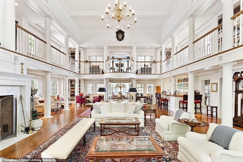 Pengusaha Lilin Ini Punya Istana Mewah Rp358 Miliar, Fasilitasnya Bikin Speechles. (Foto: Douglass Elliman/Johnny Hatem Jr.)