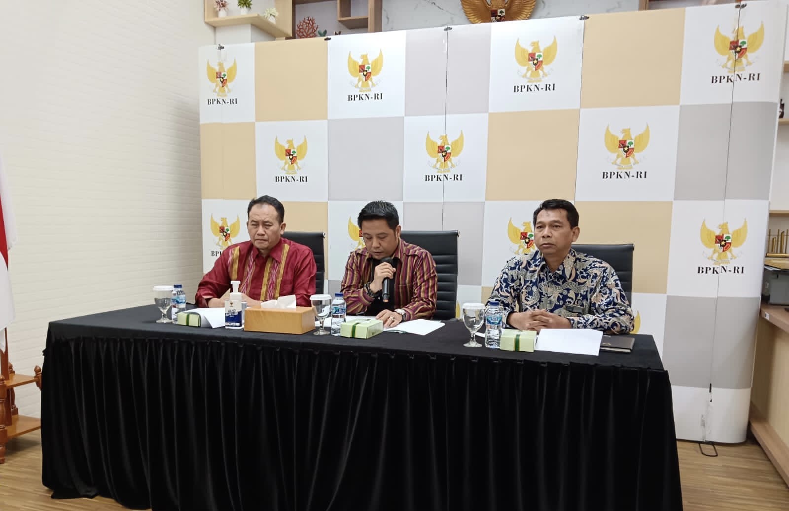 Obat Sirop Telan 178 Korban Jiwa, BPKN Desak Pemerintah Audit Industri Farmasi. (Foto:  Advenia Elisabeth)