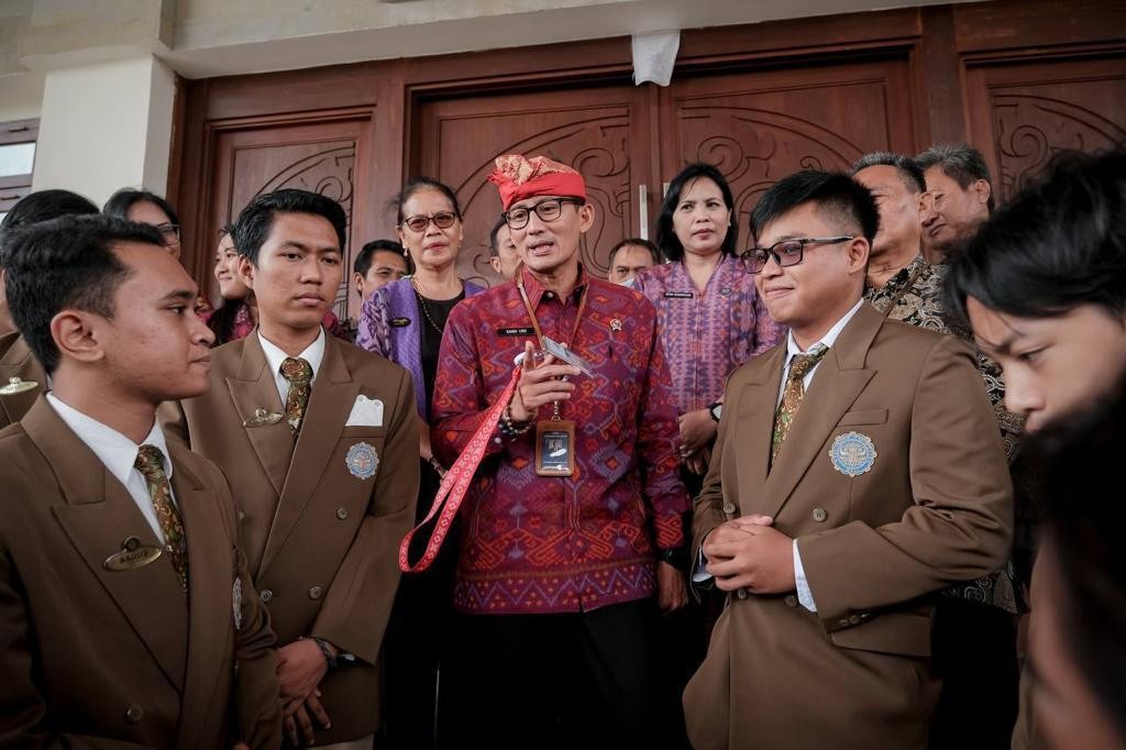 Poltekpar Bali Cetak SDM Unggul, Sandiaga: Pulihkan Pariwisata dan Buka Lapangan Kerja. (Foto: MNC Media)