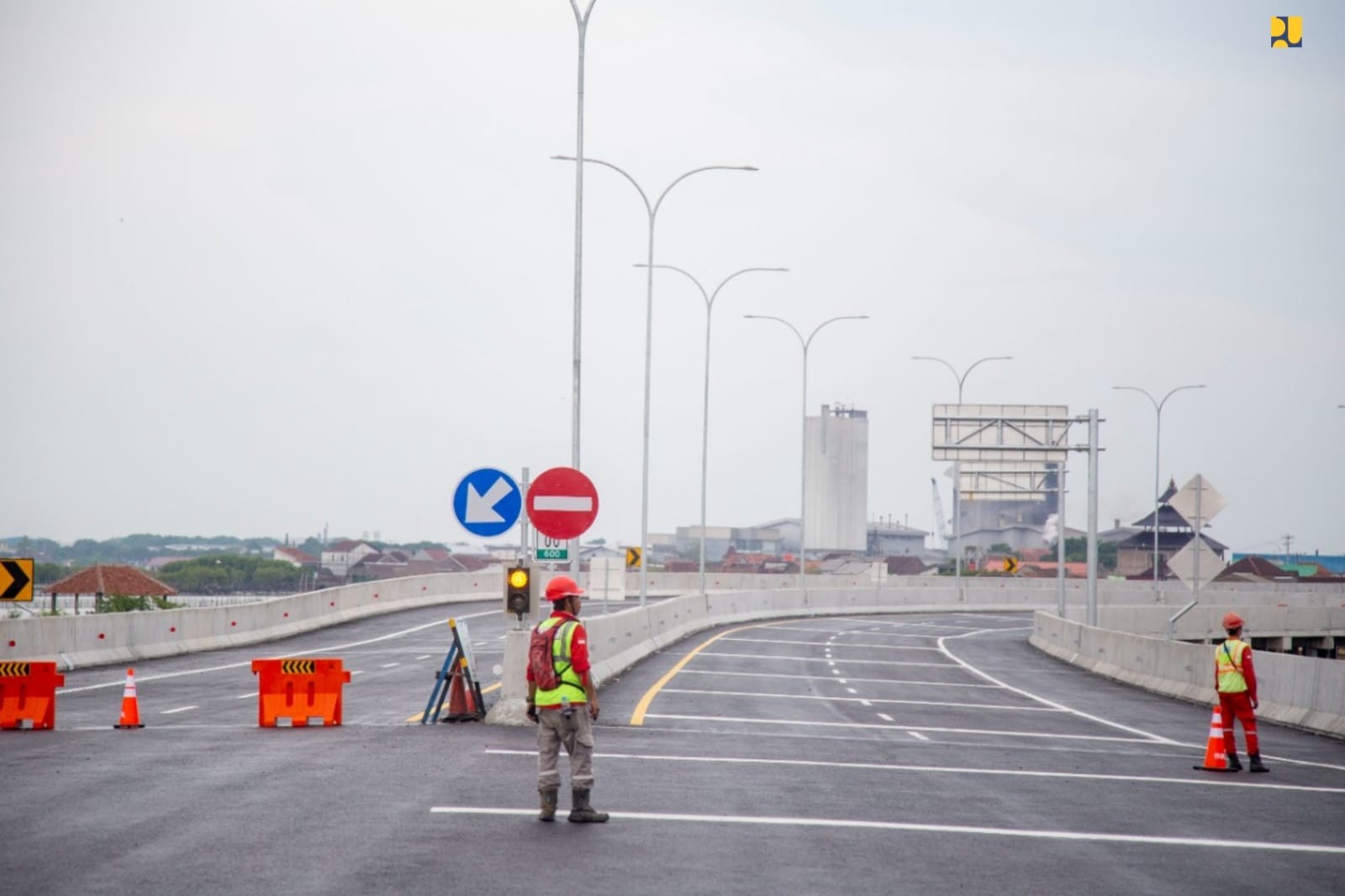 Urai Kemacetan Akibat Banjir Rob, Tol Semarang-Demak Seksi II Dibuka Fungsional 18 November