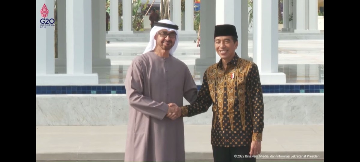 Jokowi dan MBZ Resmikan Masjid Raya Sheikh Zayed di Solo (FOTO: MNC Media)