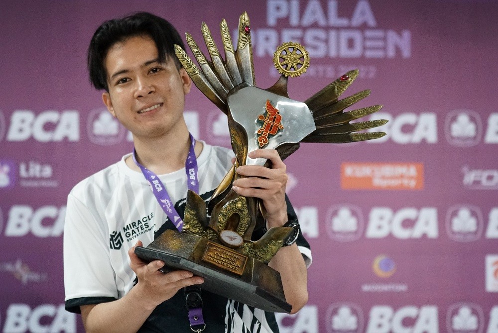 Turnamen Battle of Guardians di Piala Presiden Esports 2022 melahirkan nama baru sebagai pemenang utama di putaran laga grand final M. Kiki 'Noizze' Baihaki.