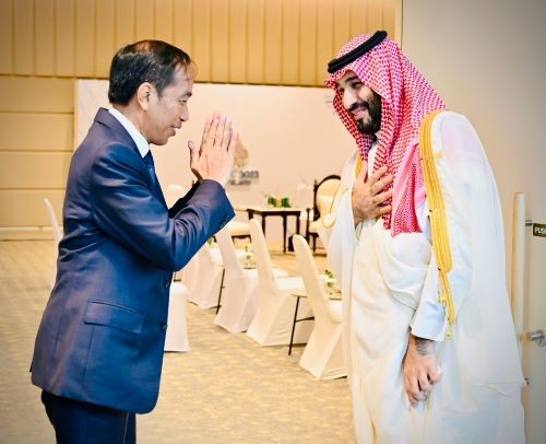 Hadiri KTT APEC, Jokowi Beri Ucapan Terima Kasih untuk MBS. Foto: MNC Media.