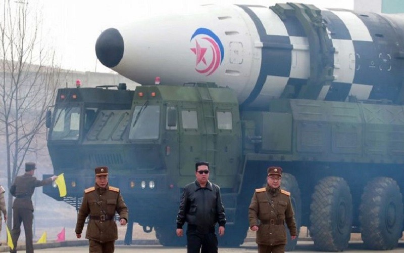 Kim Jong Un Siap Gunakan Senjata Nuklir Jika Korut Diserang. (Foto: MNC Media)