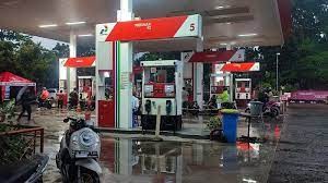 Harga BBM Pertamax Turbo naik Rp400 menjadi Rp14.400 per liter dari sebelumnya Rp14.000 per liter untuk wilayah Jabodetabek.