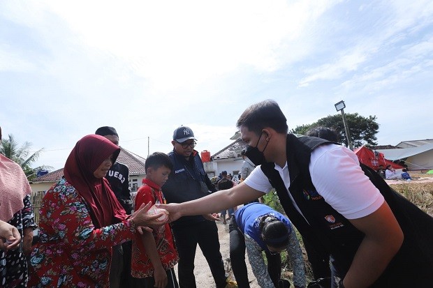 Bangun Posko Kesehatan & Bagikan 2000 Nasi Bungkus, BRI Bantu Warga Terdampak Gempa Cianjur. (Foto: BBRI/Adv)
