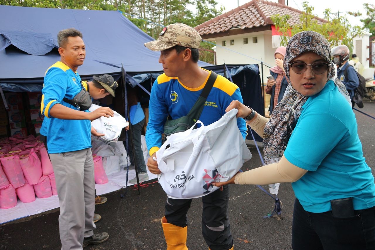 Update Gempa Cianjur Jumlah Pengungsi Capai 114 683 Orang