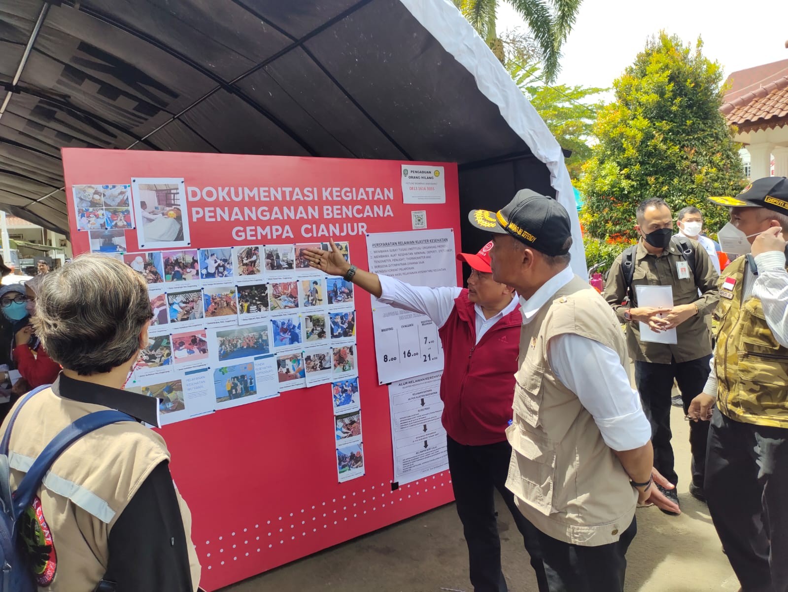 Menko PMK meminta lokasi bencana gempa jangan dijadikan tempat setengah wisata. 