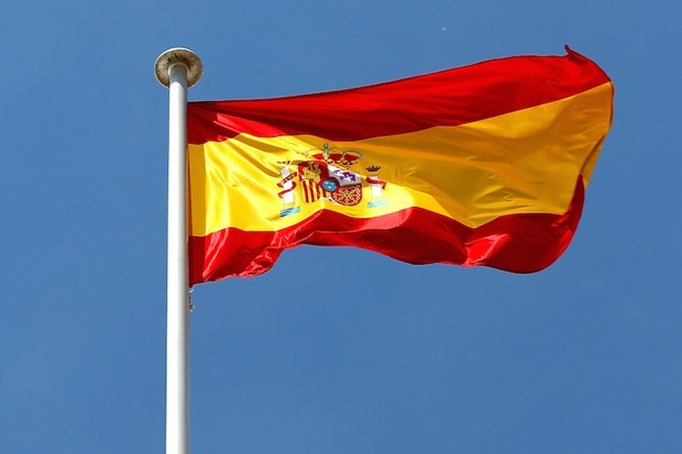 Protes Overtourism, Warga Barcelona Demo Sambil Tembak Pistol Air ke Turis. (Foto: MNC Media)