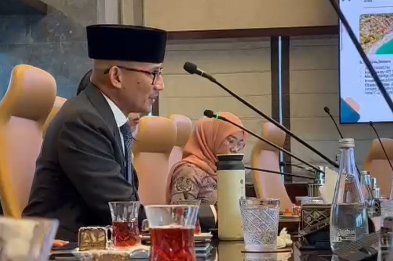 Dongkrak Kunjungan Wisman, Sandiaga Uno Bahas Joint Marketing dengan Qatar Airways 