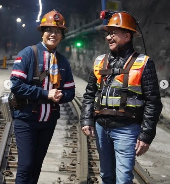 Sri Mulyani Kunjungi Tambang Grasberg Freeport, Ada Ada? (Foto: IG @smindrawati).