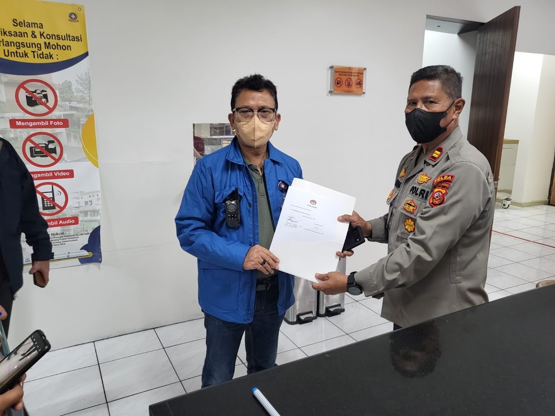 LPSK Beri Santunan Rp15 Juta untuk Keluarga Polisi Korban Ledakan Bom di Polsek Astanaanyar. (Foto: MNC Media)